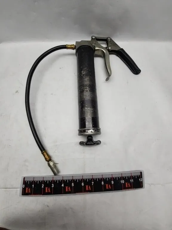John Deere TY15381 Pistol Grip Grease Gun