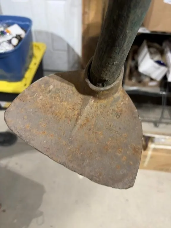 Garden Hoe with Wood Handle