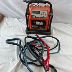 Black & Decker 25A/75A Smart Battery Charger