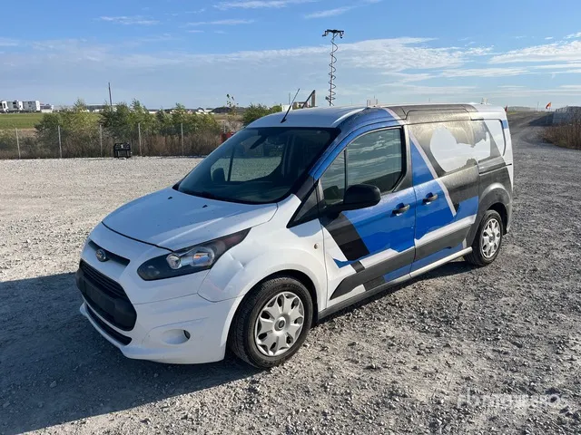 2015 Ford Transit Connect XLT 4x2 Cargo Van