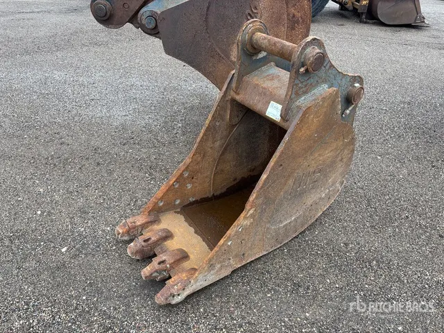 Werk-Brau 23 in Digging Excavator Bucket