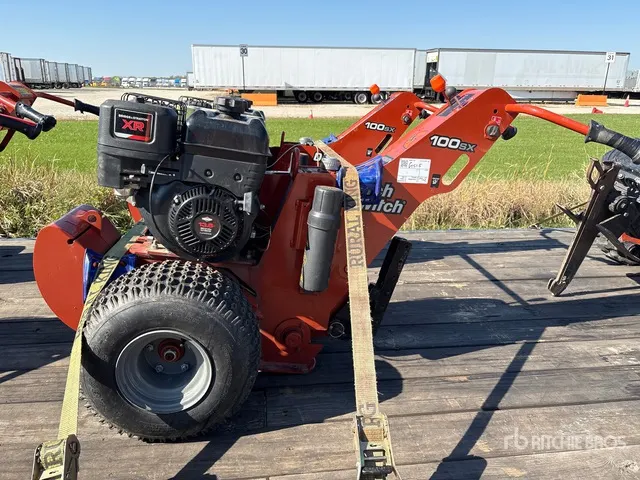 Ditch Witch 100SX Walk Behind Cable Plow