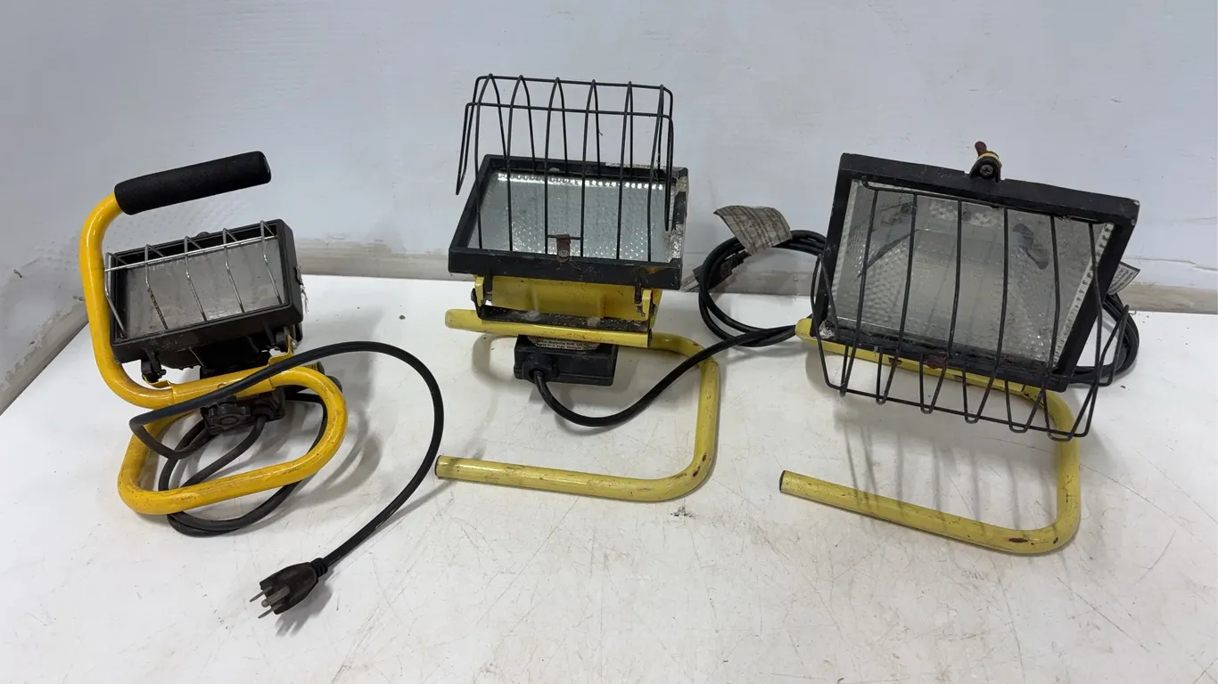 3 - Trouble Lights