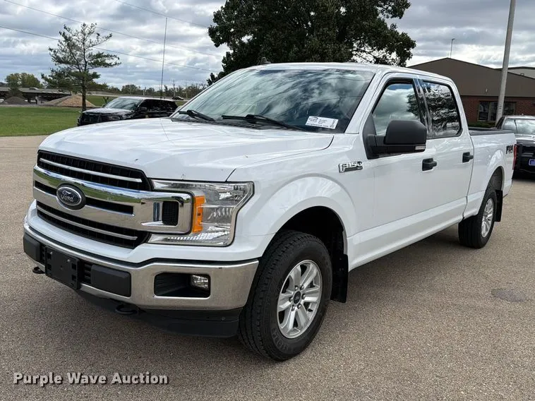 2020 Ford F150 XLT Crew Cab pickup truck