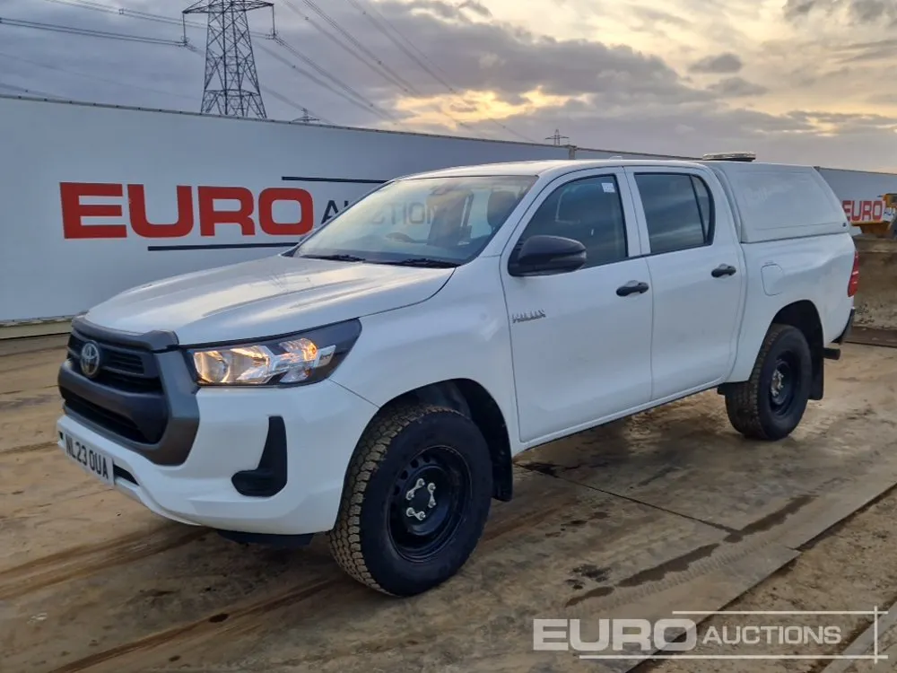 2023 Toyota Hilux Active