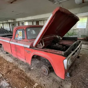 1969 Dodge Adventurer Truck (Has Title)