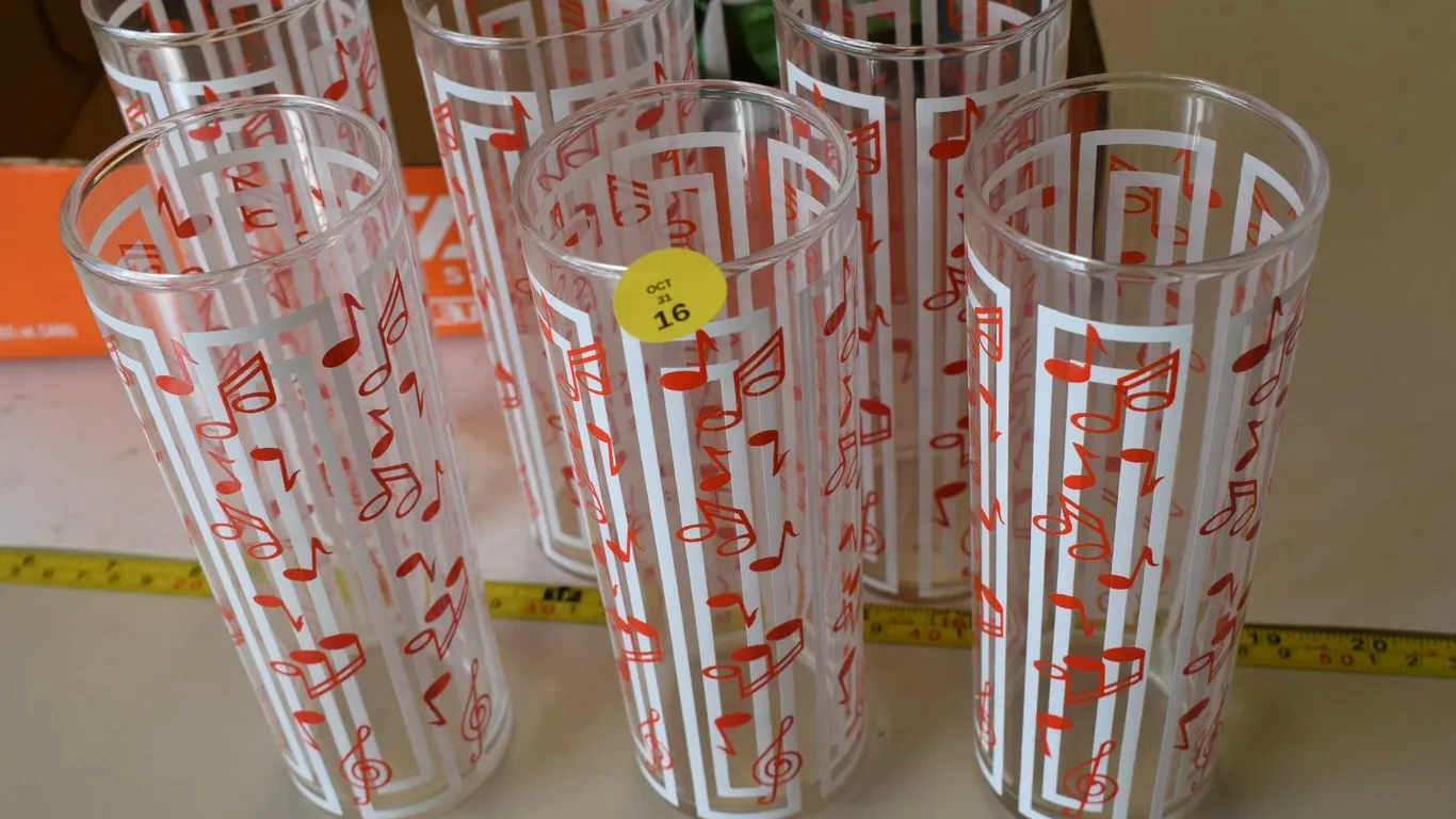 Mid-Century Music Note Glasses