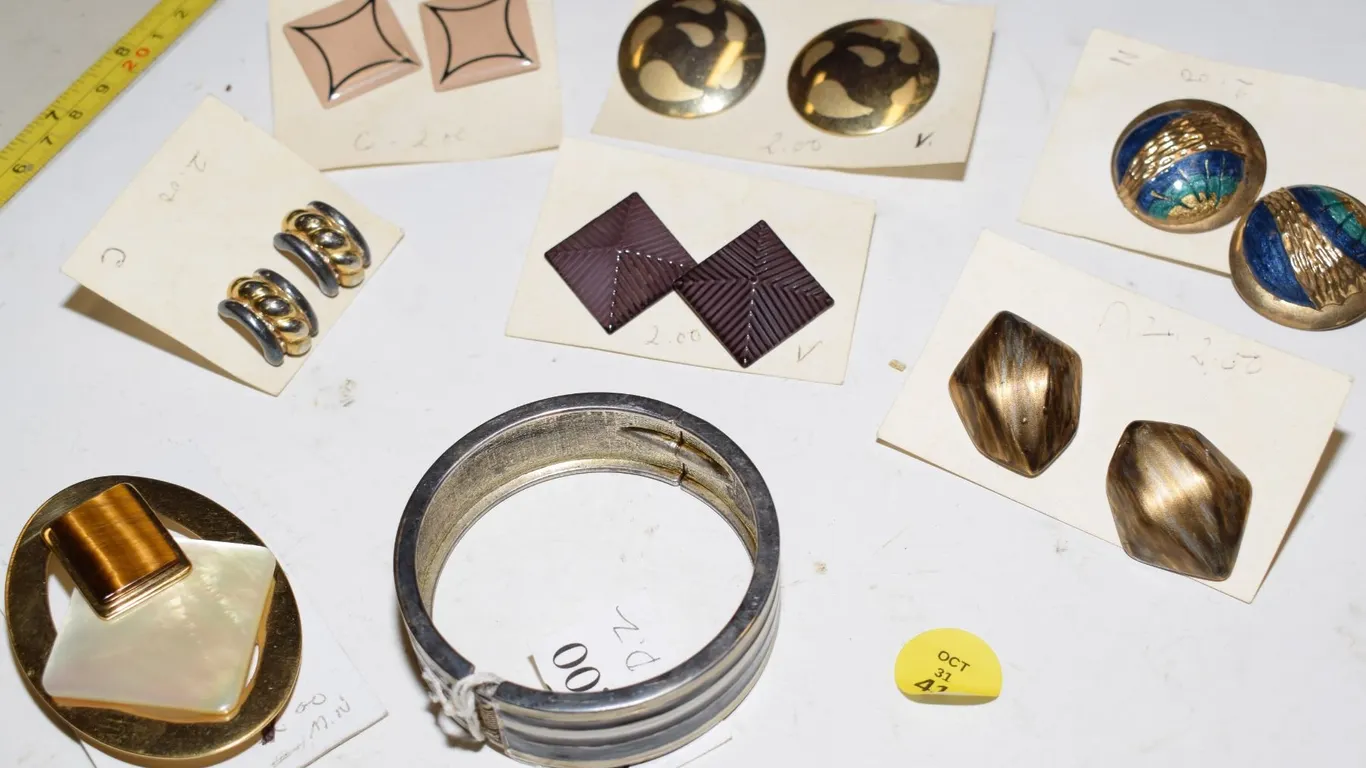 Vintage Jewelry Lot