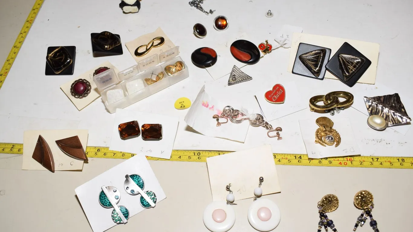 Vintage Jewelry Lot