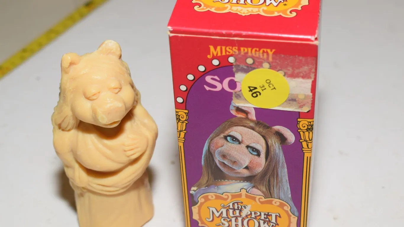 1978 Miss Piggy Soap