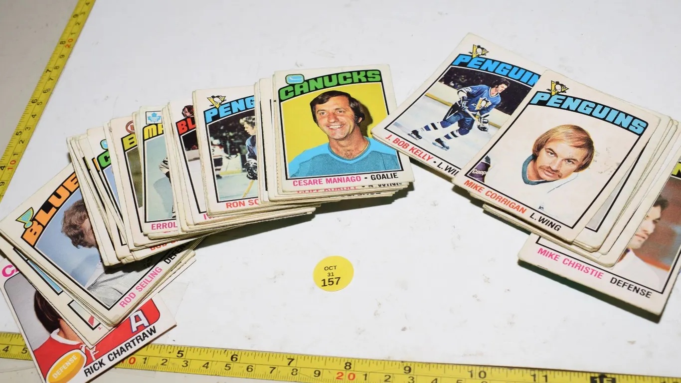 1975-76 NHL Hockey Cards