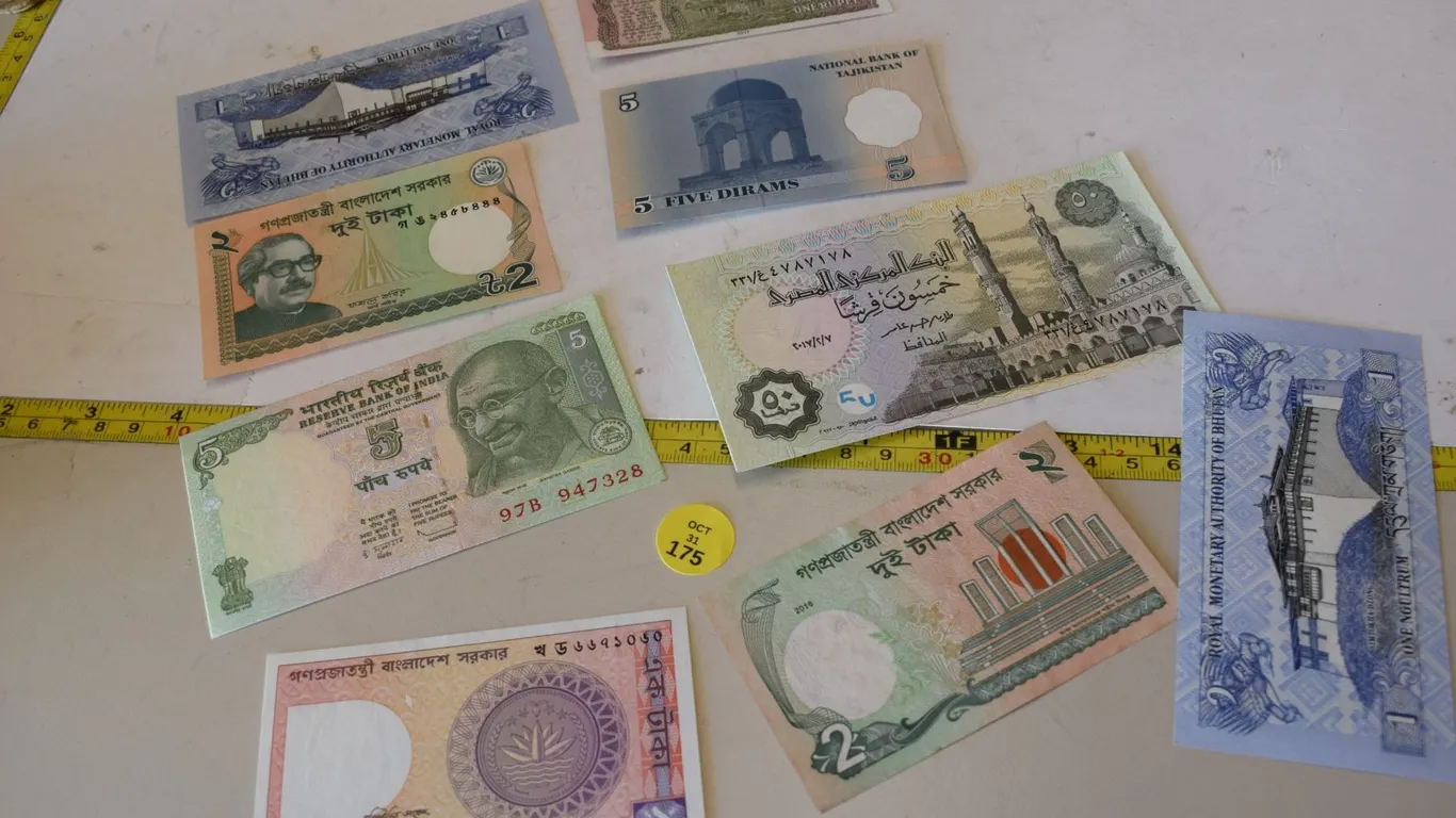Assorted Foreign Banknotes