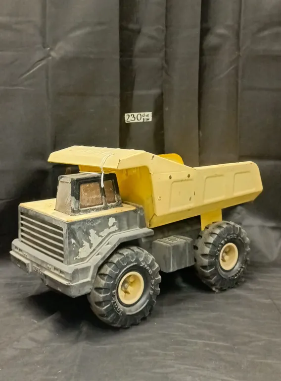 Large Metal Tonka Truck