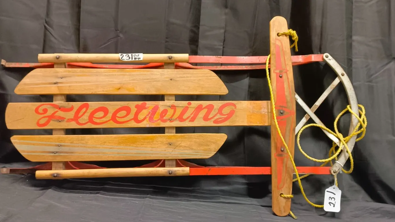 Vintage Fleetwing Sleigh