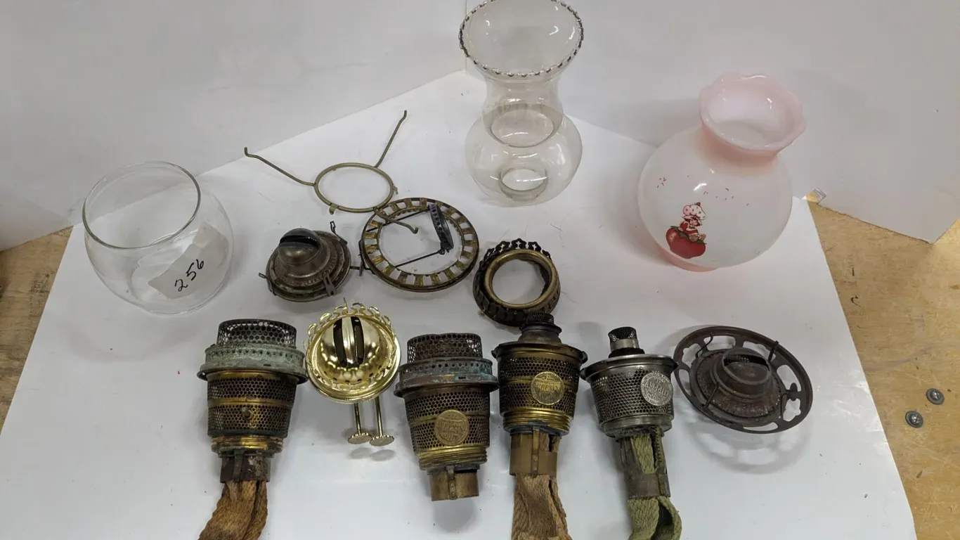 Aladdin Lamp Burners & Lamp Chimney Lot