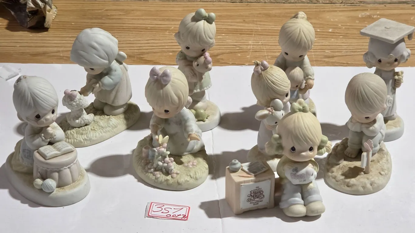 Precious Moments Figurine Lot