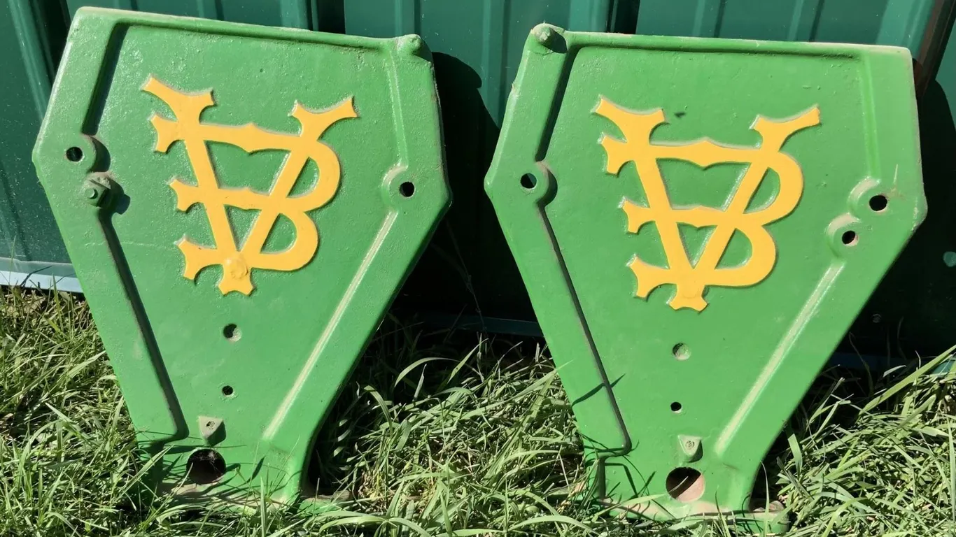 Van Brunt Drill Box Ends