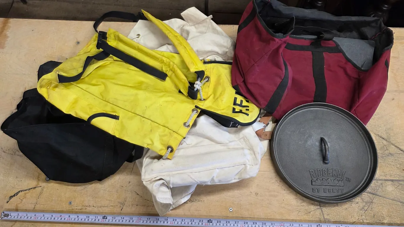 Bags and Ridgeway Cast Iron Lid
