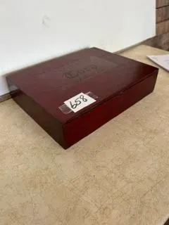 Wooden Cigar Box – 8 ½”x 6 ¾”x 2”