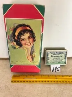 (2) Vintage Boxes