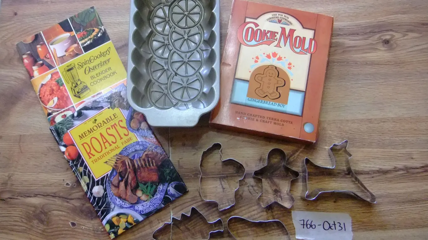 Fancy Cake Pan, Cookie Cutters, Gingerbread Man Mold and Cook books