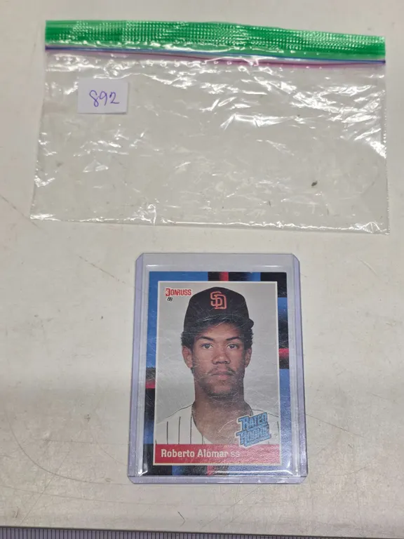 Roberto Alomar Rookie Card 1988 Donruss