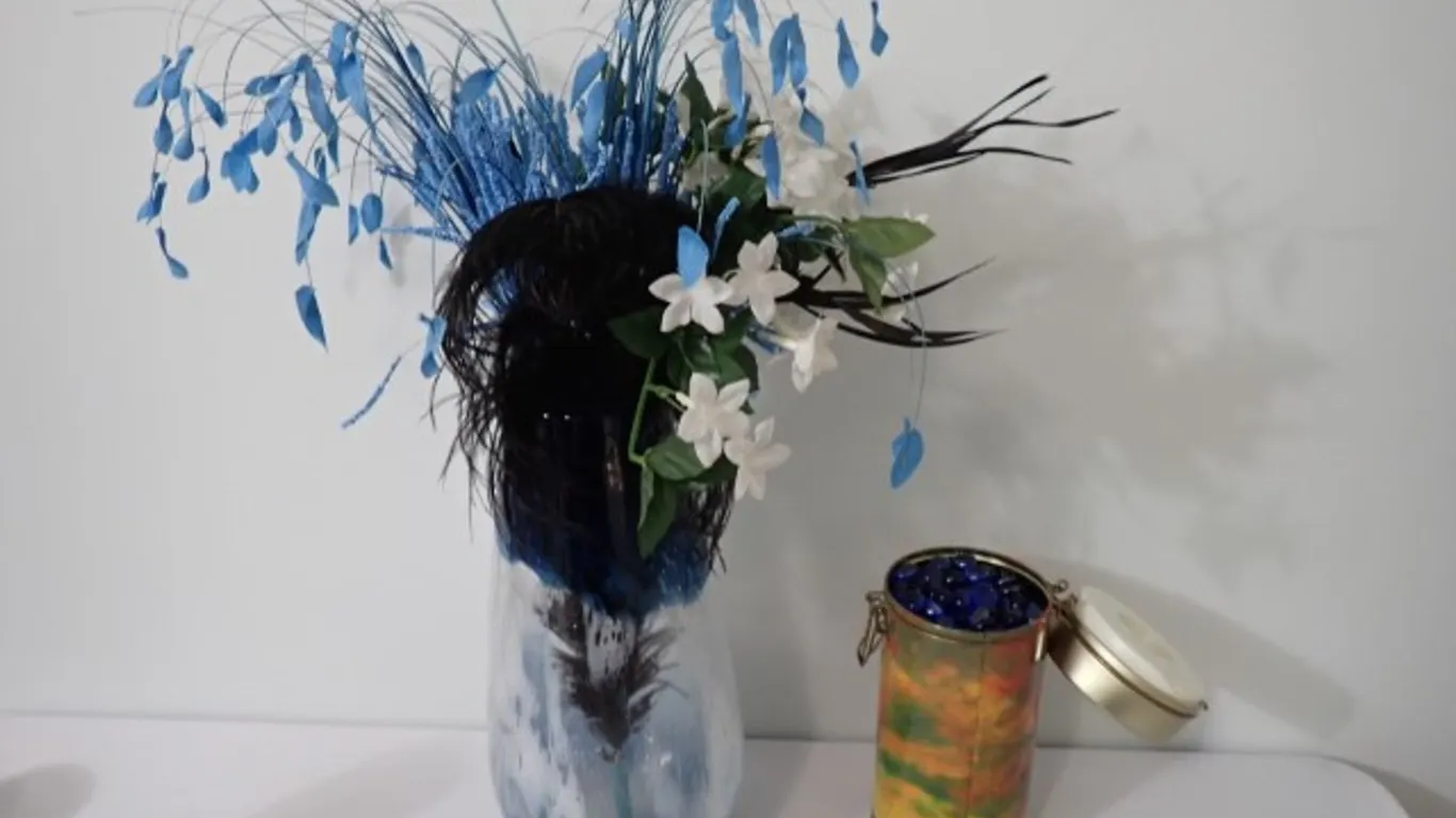 Decorative Vase & Glass Beads