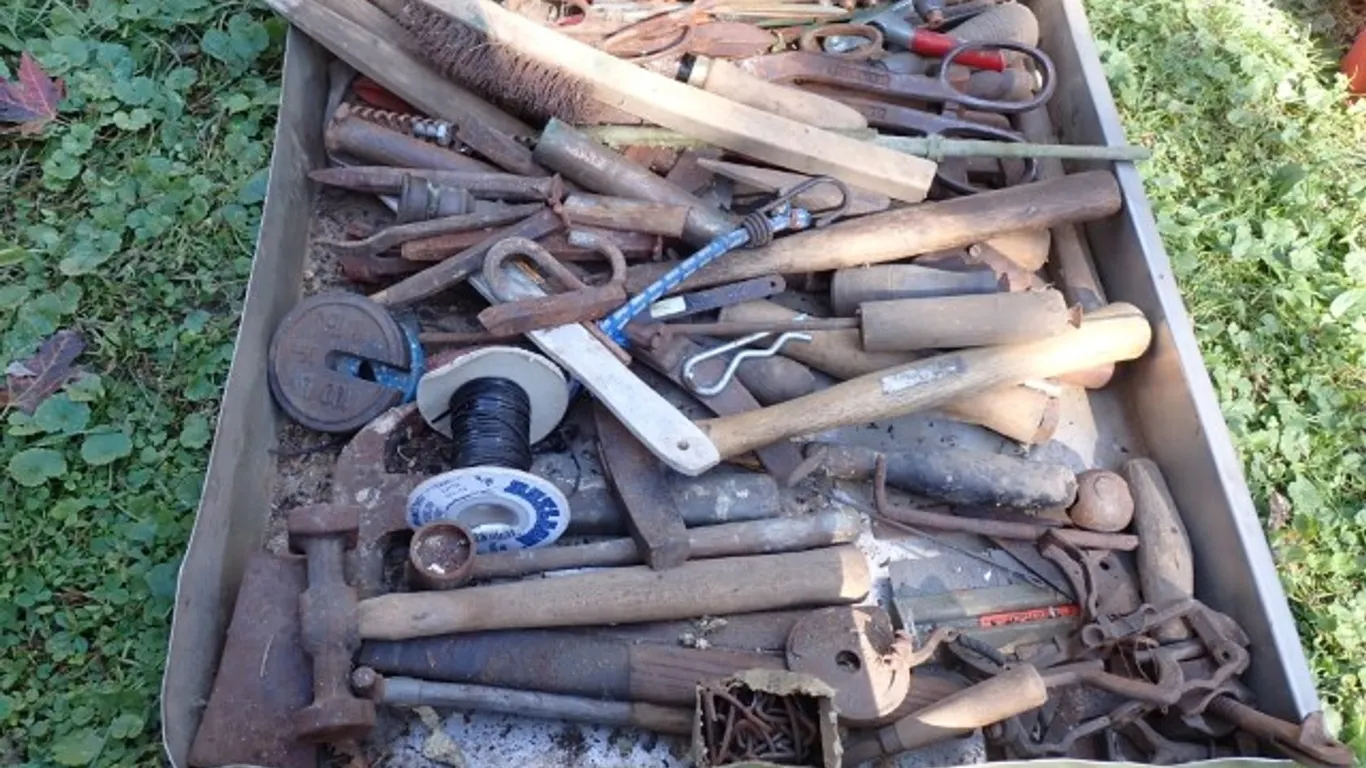 Hand Tools