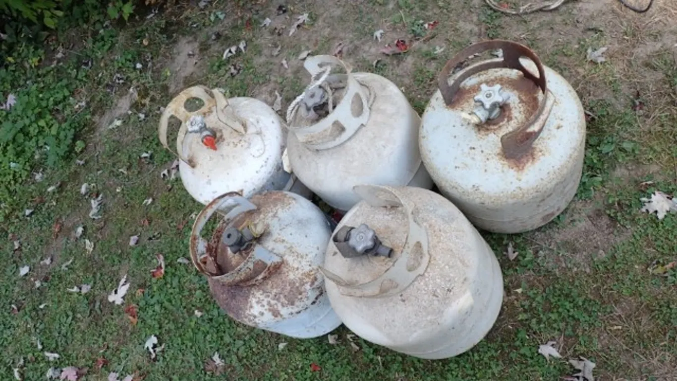 Gas Propane Tanks