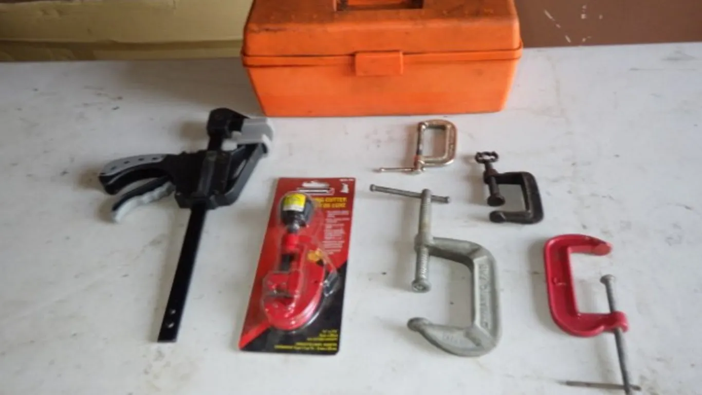 Hand Tools & Plastic Tool Box