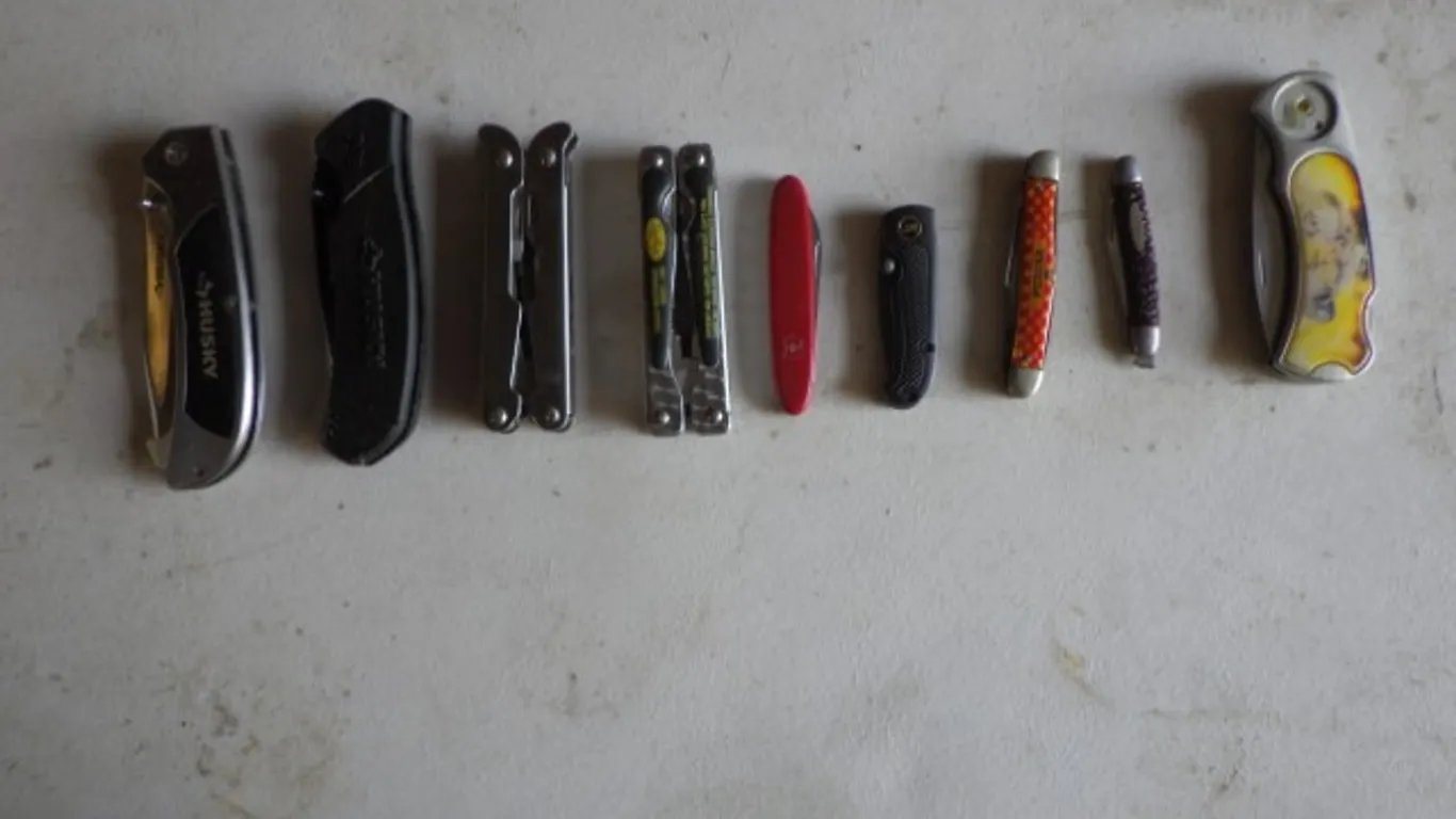 Multi-Tools & Pocket Knives