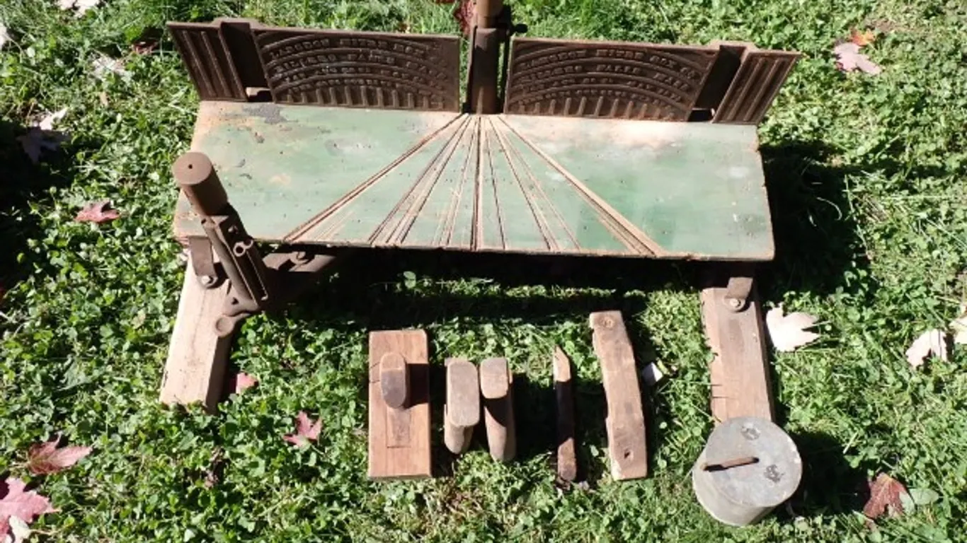 Vintage Miter Box