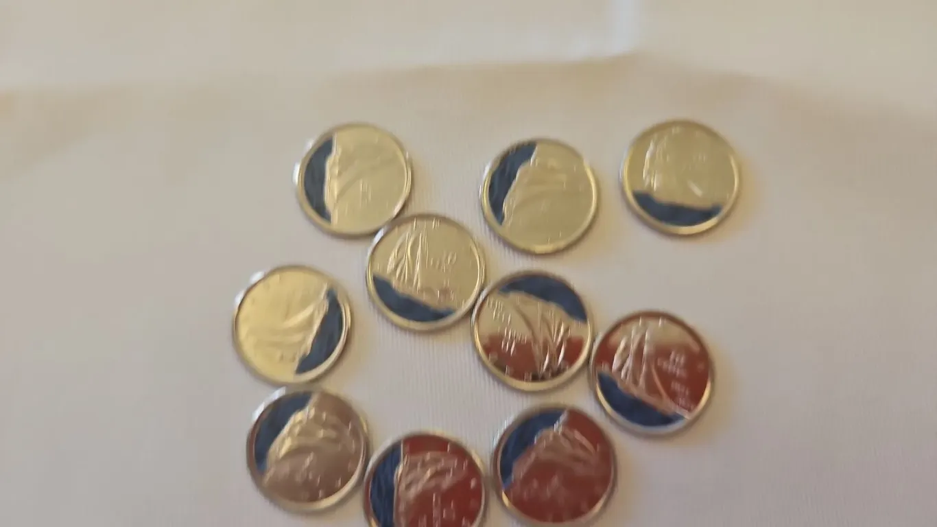 10 - 2021 Cdn Dimes - Bluenose Colored - UNC
