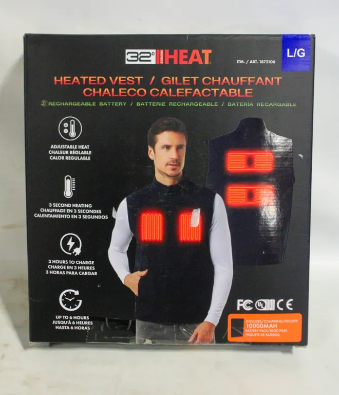 NEW 32 HEAT RECHARGEABLE HEATED VEST, SIZE LARGE