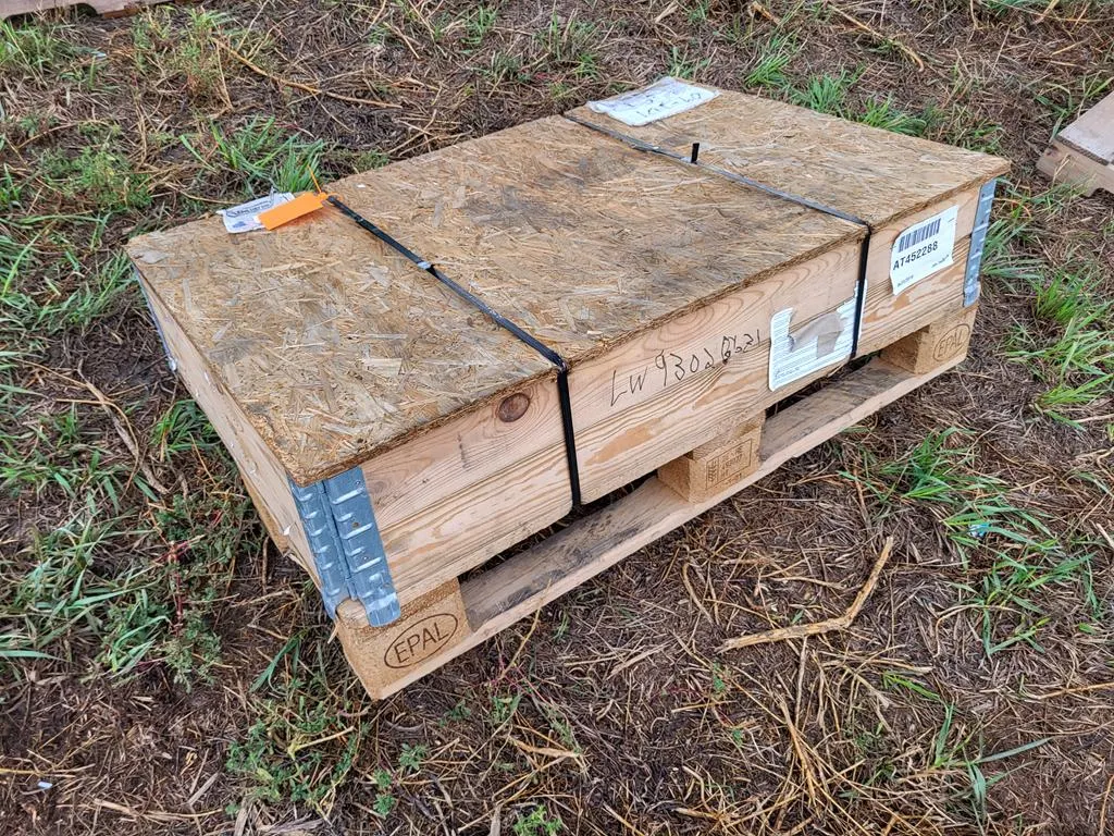 Unused John Deere ISO Coupler Kit for Wheel Loader