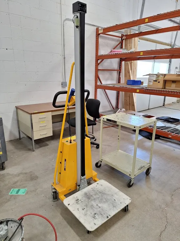 Wesco Stacker Lift Table, DC Powered