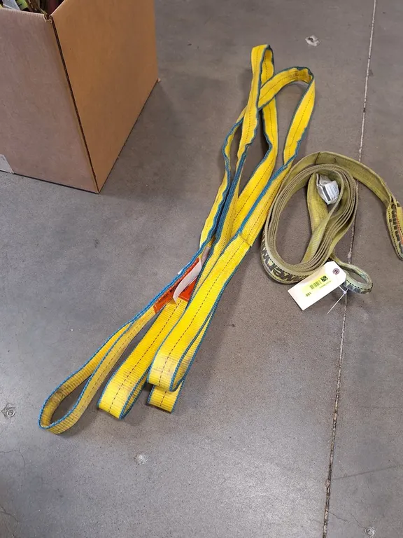 Assorted Lifting/Moving Straps