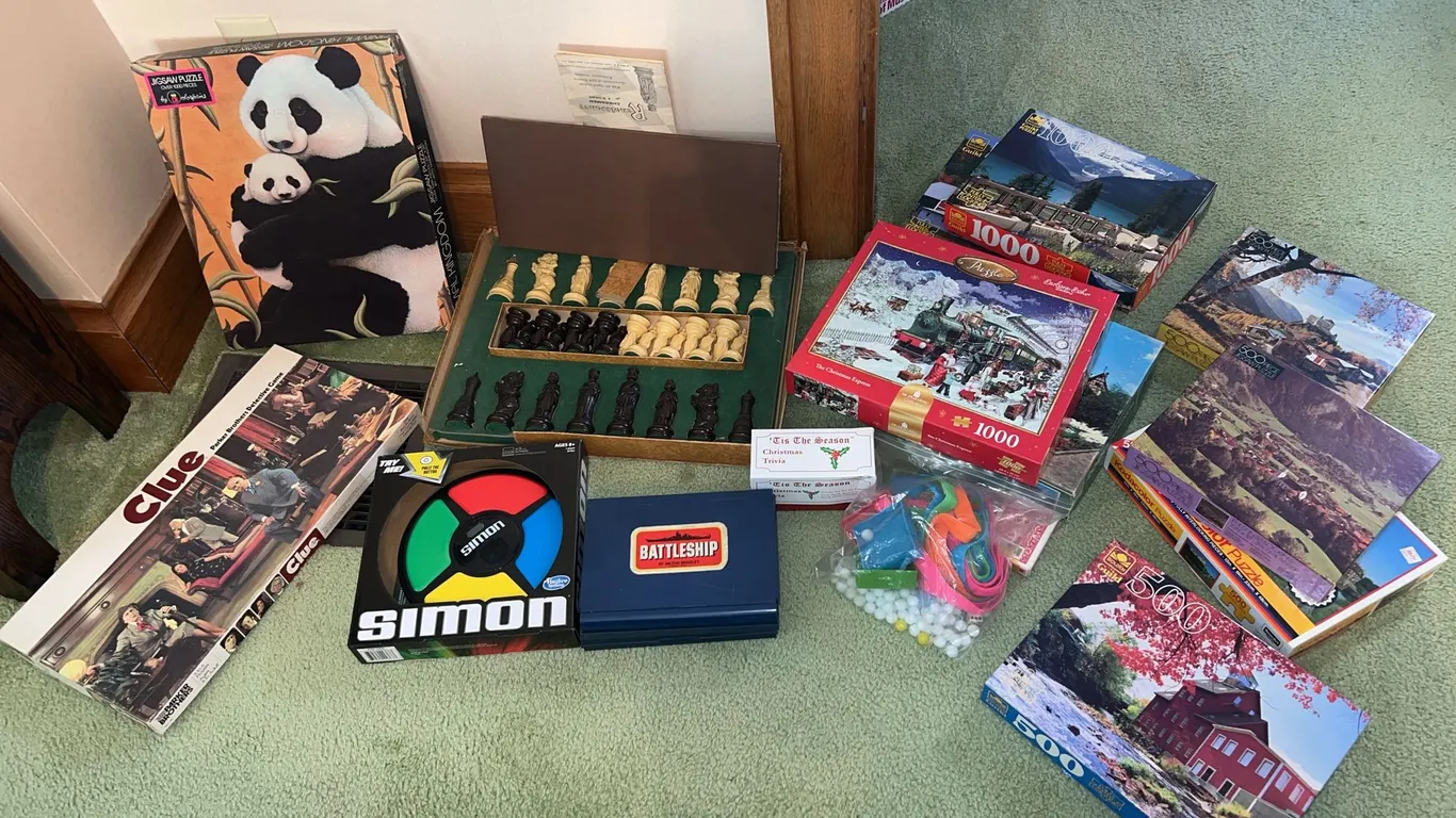 Puzzles & Games