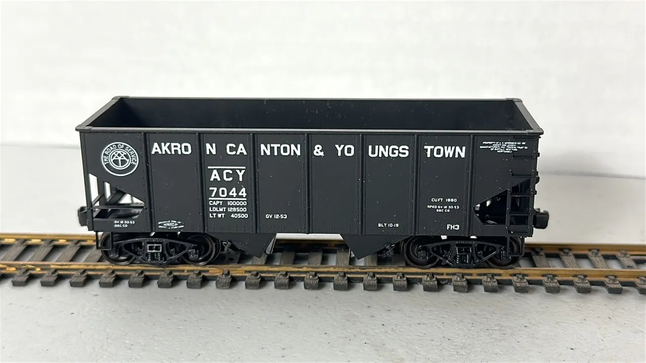 HO Scale Akron Canton & Youngstown Hopper Car