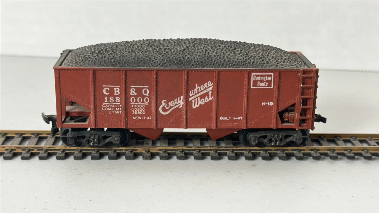 HO Scale Everywhere West Hopper Rail Car
