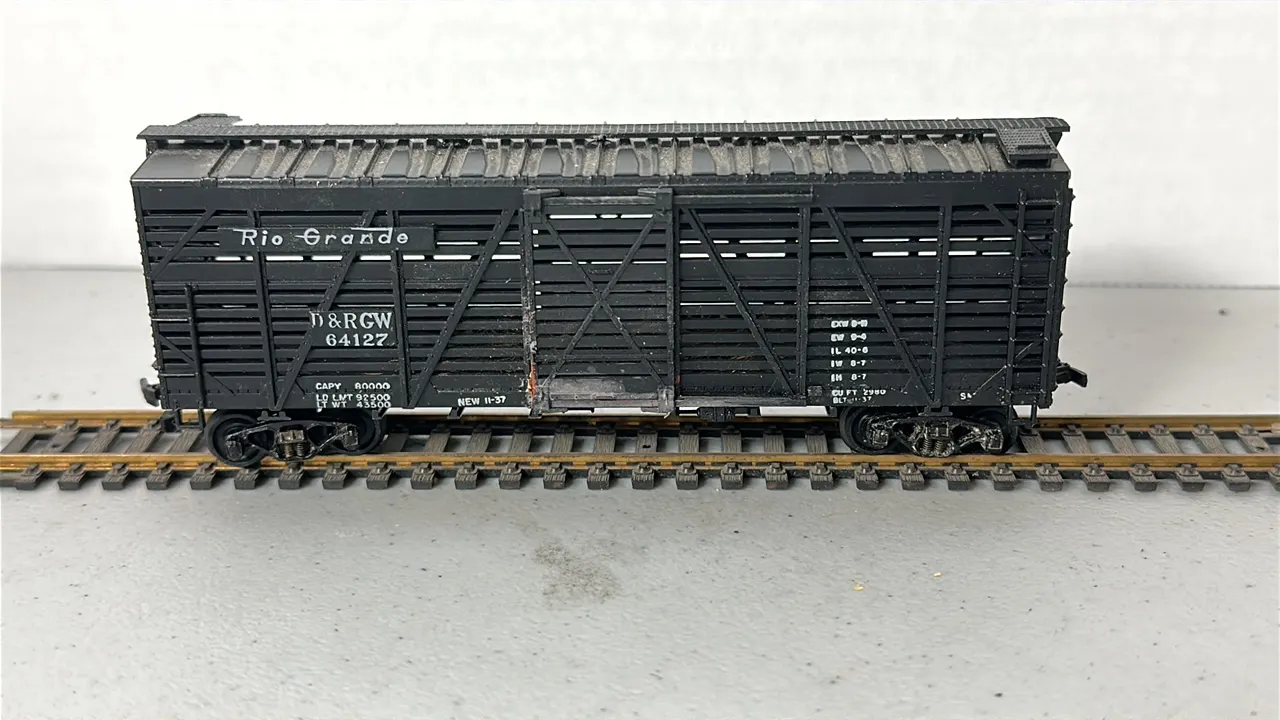HO Scale Rio Grande Stock Rail Car