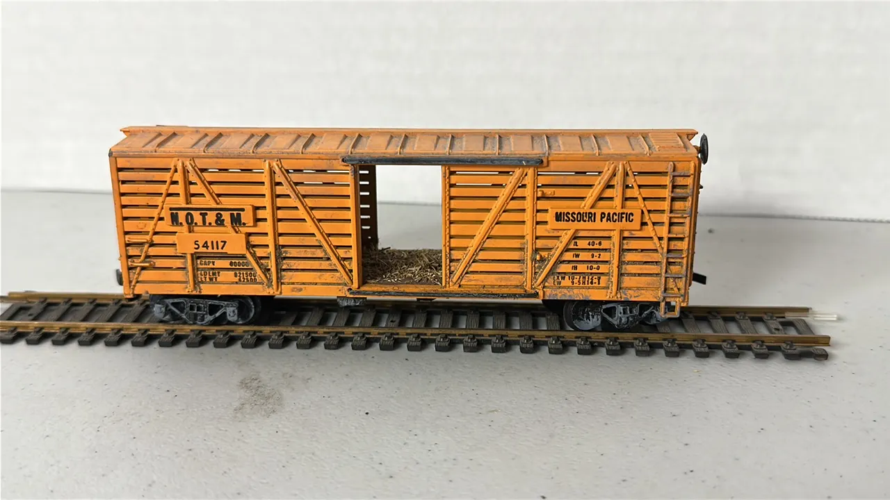 HO Scale Missouri Pacific Rail Stock Car