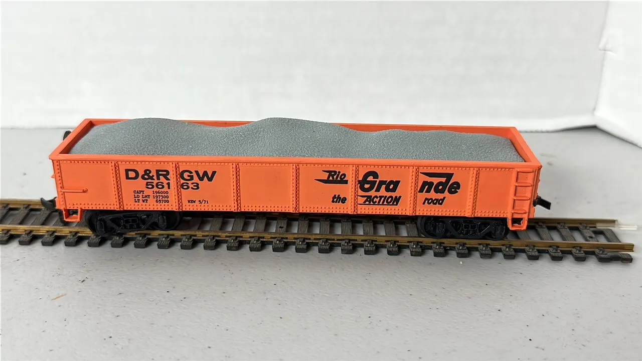 HO Scale Rio Grande Gondola Rail Car