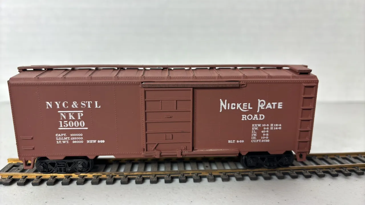 HO Scale NYC & STL Nickel Plate Road Boxcar