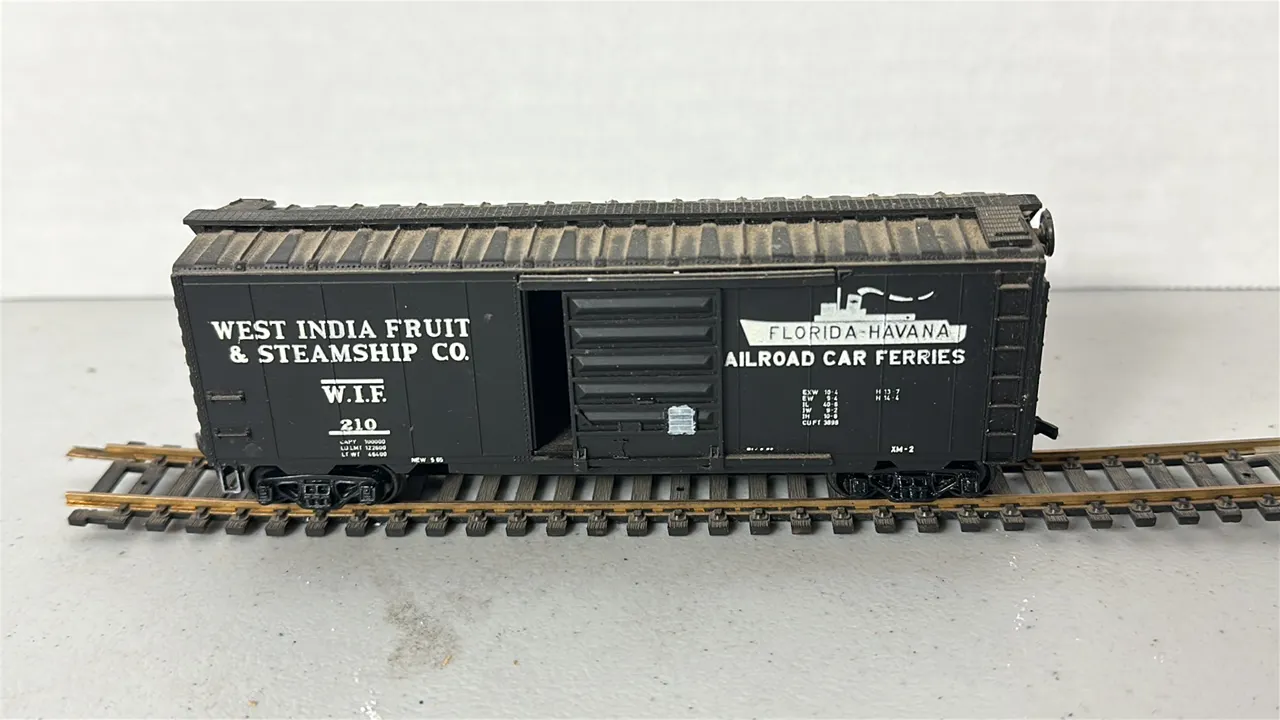 HO Scale W.I.F. Boxcar