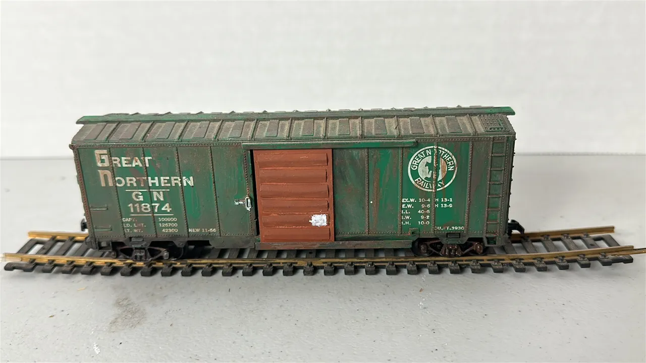 HO Scale Great Northern Boxcar