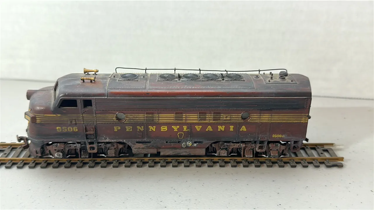 HO Scale Pennsylvania # 9506 Train Engine