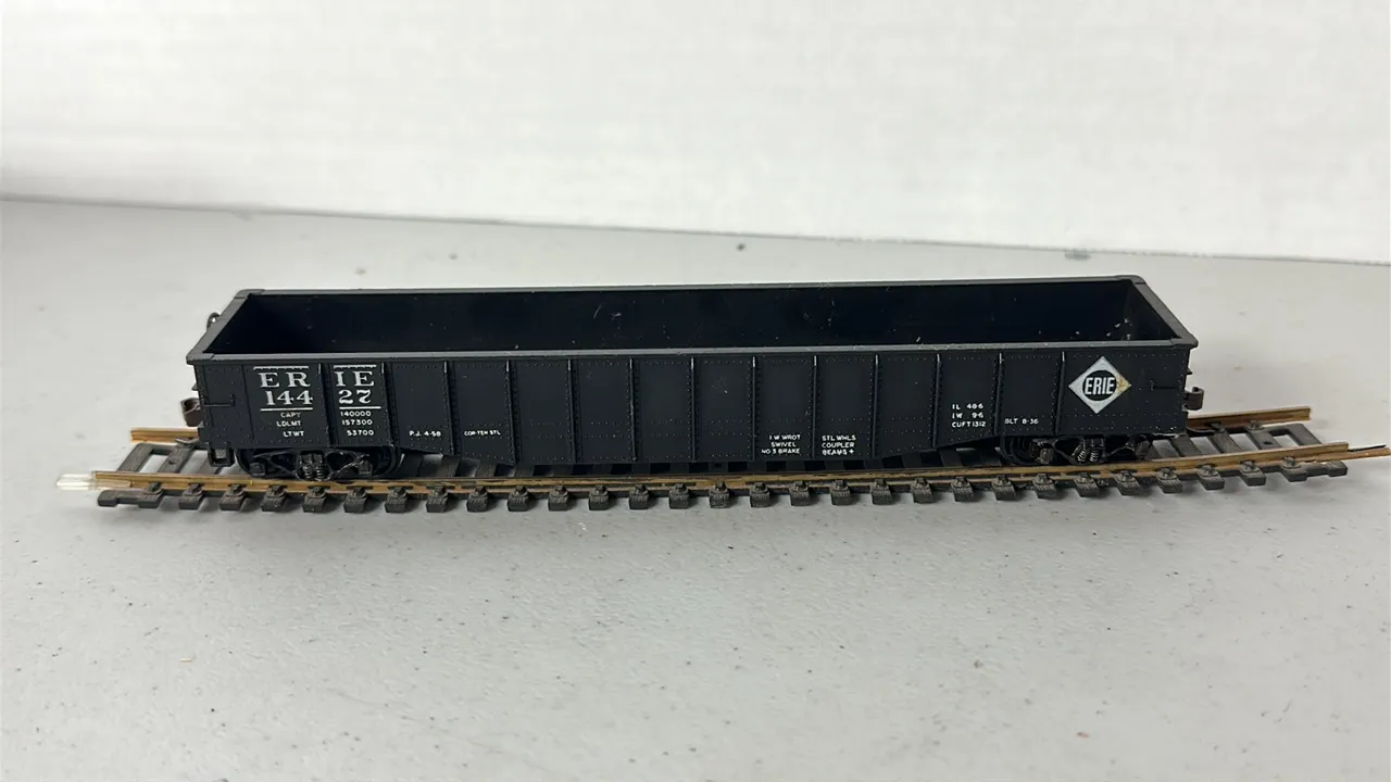 HO Scale Erie Gondola Car