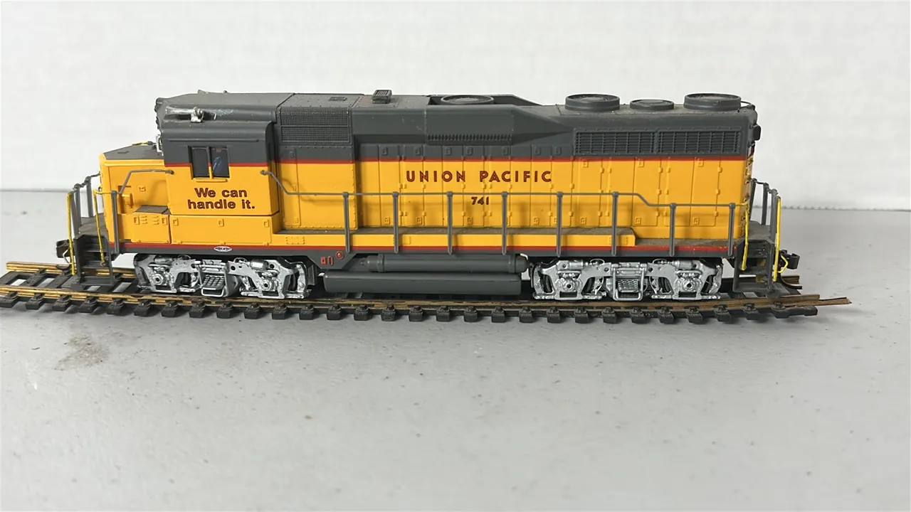 Used HO Scale Union Pacific #741 Train Engine