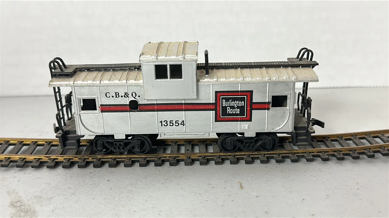 HO Scale C.B.&Q Burlington Route Caboose